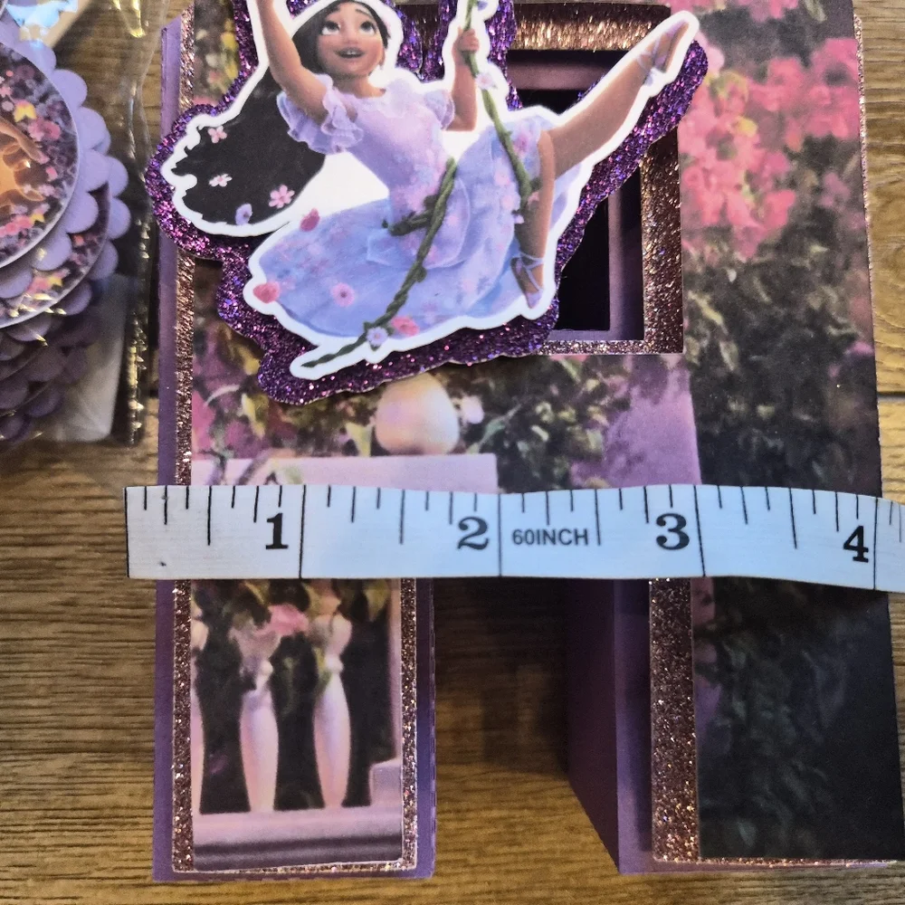 Encanto Isabela Party Decorations Letter Boxes Table Centerpieces & Cupcake Pick
